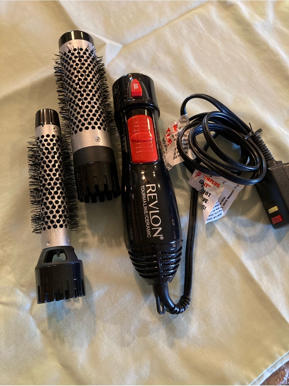 Revlon Tourmaline Ceramic hot style brush
